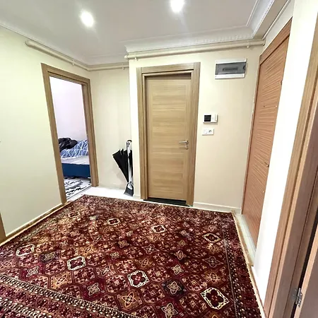 Zeytinburnu Istasyon Meydani アパート